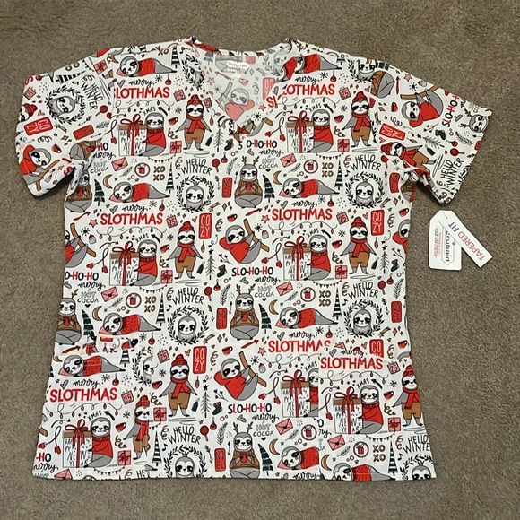NWT Holiday Sloth Scrubs Top - Picture 1 of 6